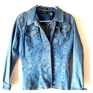 Axcess Jean Jacket -like new, Medium